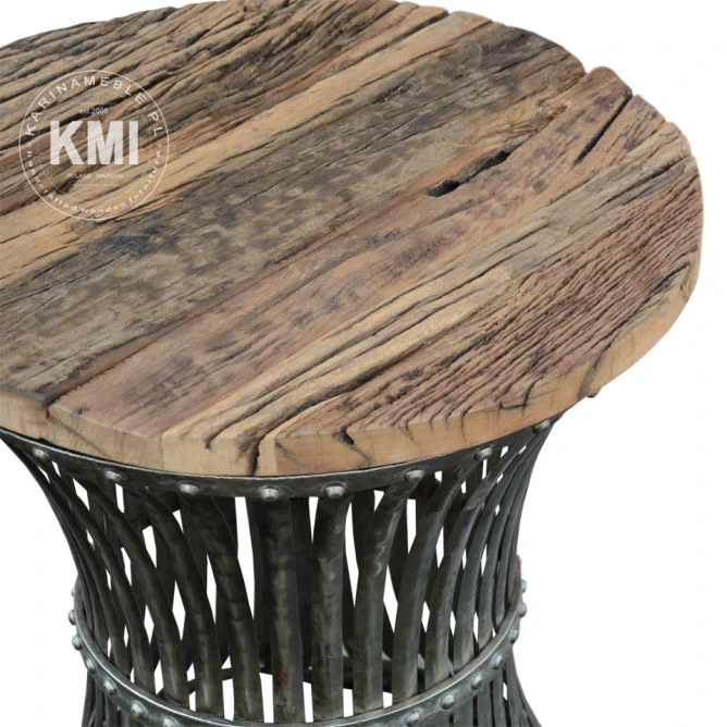 meble designerskie | okrągły industrialny stolik na metalowej nodze
