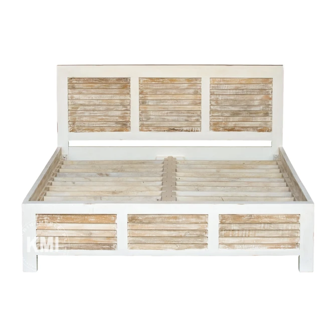 białe łóżko drewniane solidny stelaż z litego drewna pod materac 160x200