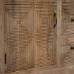 detal geometrycznych rzezbien frontu komoda drewniana meble rustykalne