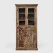 meble indyjskie witryna indyjska na wprost z rzezbionym motywem mandali