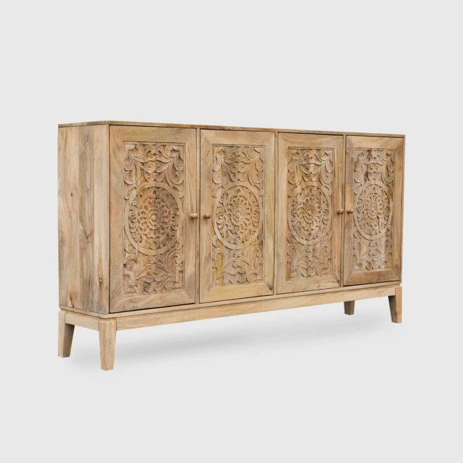 komoda boho 180cm mango naturalny odcień 4 drzwi delikatne rzeźbienia orientalne drewniane gałki skos