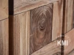 Detale frontów komody plaster pnia słoje drewna akacjowego
