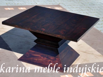 Widok z boku – stolik LD-483 drewniany, elegancki