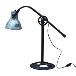 Factory – industrialna lampa loftowa na biurko metalowa