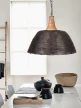 Czarna lampa rattanowa nad stół – pleciona boho, wisząca