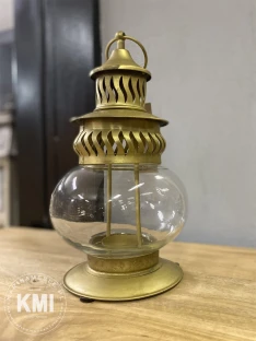 mały metalowy lampion indyjski złoty postarzany