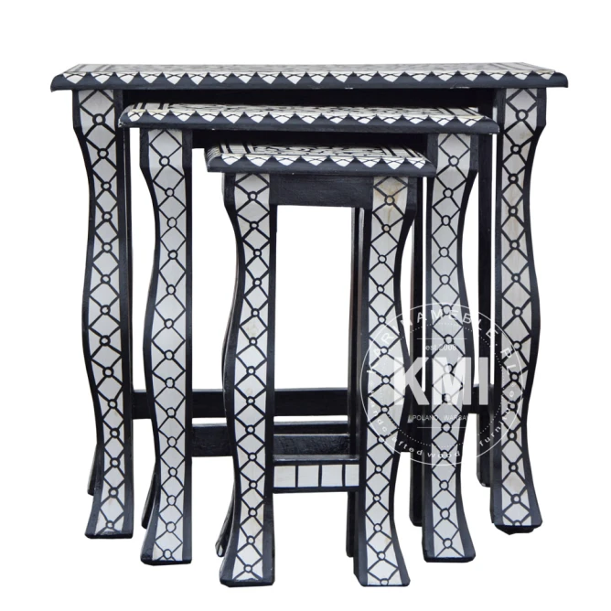 meble orientalne | trzy indyjskie stolikczki Black & White