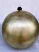 Metalowa lampa podłogowa loftowa w formie kuli