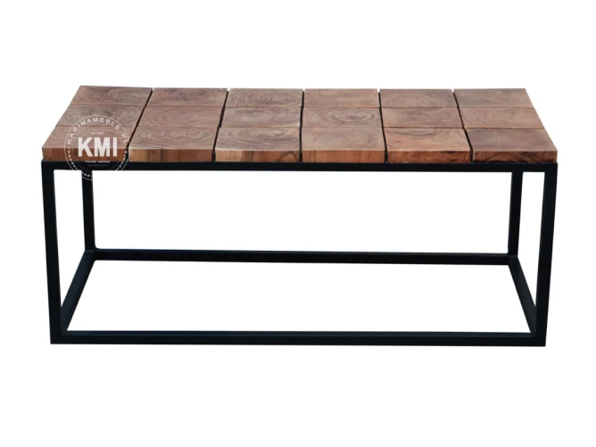 metalowa podstawa i drewniany blat stolik loft do nowoczesnego wnetrza