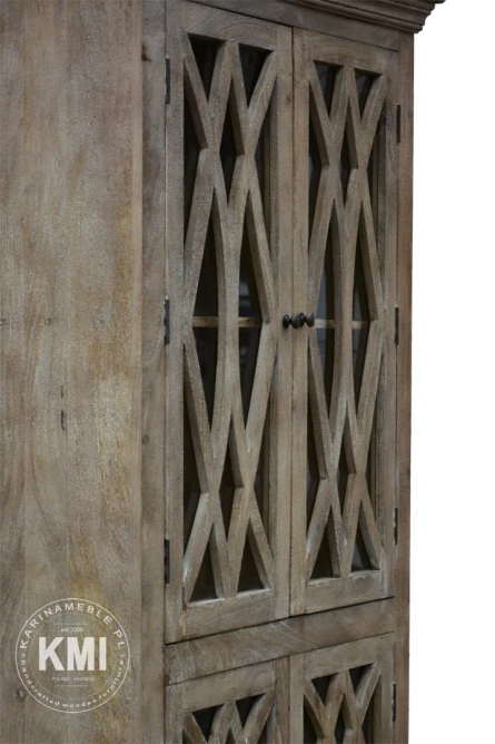 meble stylowe drewniana witryna Fresca loft vintage postarzana bielona