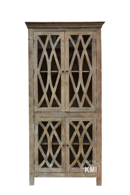 meble do salonu drewniana witryna Fresca loft vintage postarzana bielona