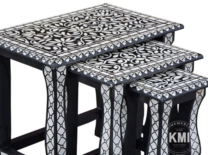 meble do salonu | trzy indyjskie stolikczki Black & White