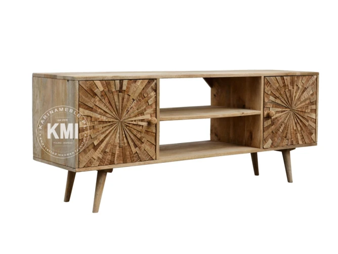 drewniana szafka pod telewizor na wysokich nóżkach styl boho loft