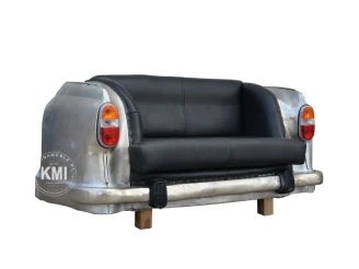 meble industrialne sofa stary samochód Ambasador