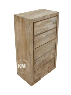 drewniana komoda z szufladami do sypialni