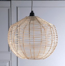 Lampa Rattanowa SAWANA – Ażurowy Styl Boho z Naturalnego Rotanu
