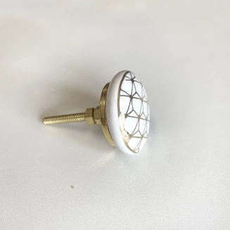 Uchwyt ceramiczny biało-złoty – gałka meblowa elegancka i stylowa