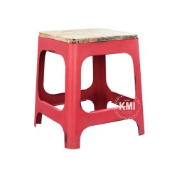 Metalowy stołek loftowy Red – meble industrialne