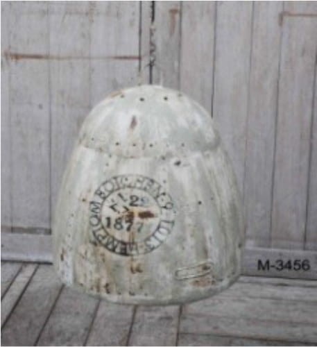 loftowa metalowa lampa szara postarzana