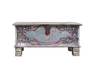 meble rustykalne drewniana skrzynia boho kolorowa