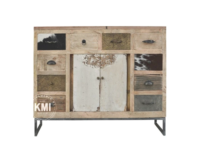 front komody vintage z szufladami z naturalnej skóry i patynowanego metalu