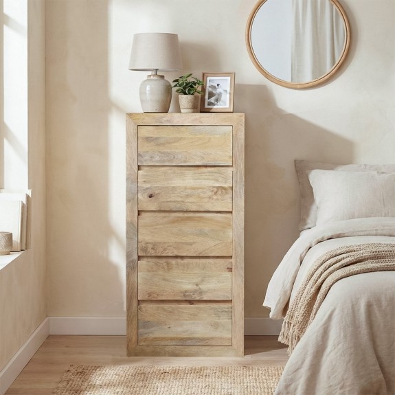 Komoda słupek mango z 5 szufladami. Wysoka komoda drewniana w stylu nowoczesnym i skandynawskim