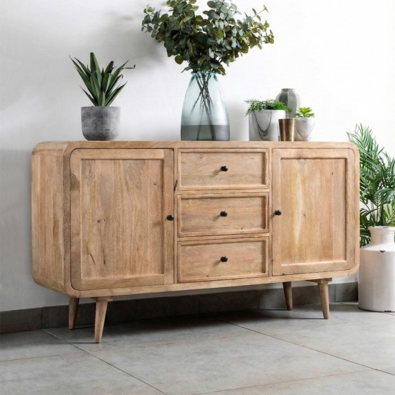 Komoda drewniana boho z litego drewna mango (155 cm). Meble indyjskie o zaokrąglonych rogach z 3 szufladami i szafkami. Styl retro.