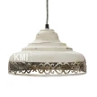 lampa nad wyspę kuchenną vintage przecierana z koronką