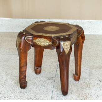 Stolik Indyjski Bindi Słoń 45 cm | Orientalny Mebel z Mango