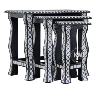 meble designerskie | trzy indyjskie stolikczki Black & White